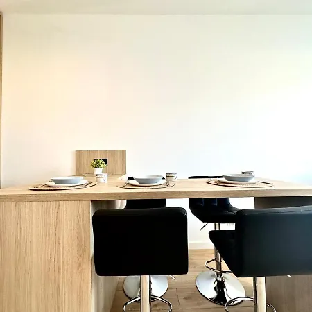 Nyska 59 - Self Check-in 20h - Parking &lift * Βρότσλαβ